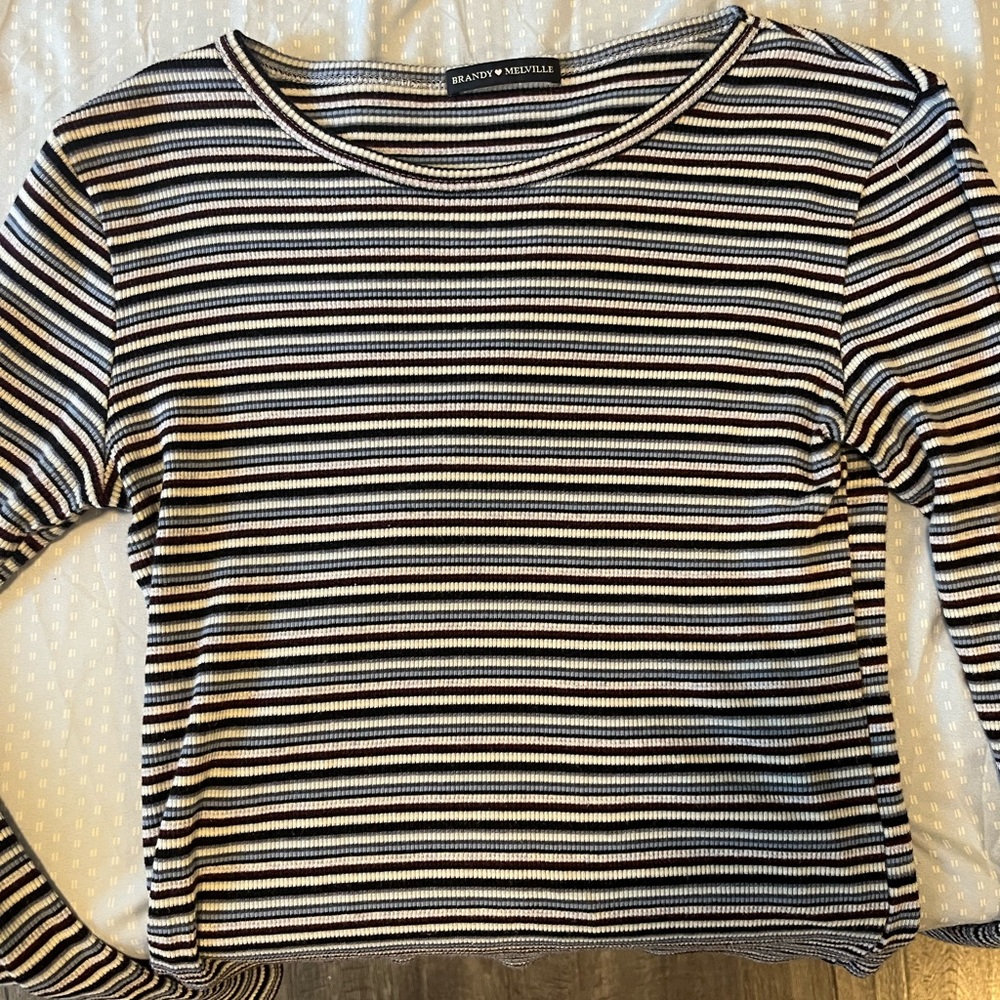 Brandy Melville Black and White Fitted Ribbed Long Sleeve Tee